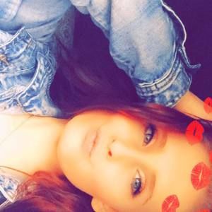 Meet your Posher, Araya